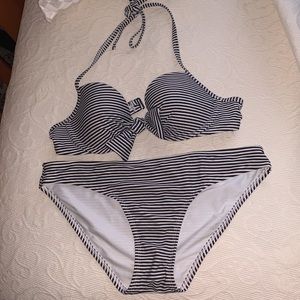 Aerie Women’s Swimsuit 2-piece set